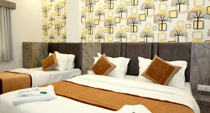 Hotel A-1 Vastrapur Room Type - Deluxe Three Bed AC Room