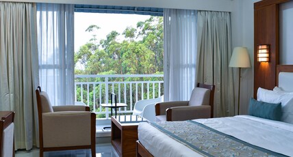 Hotel White House Munnar | Luxury Resort Room Type - Valley View Room with Balcony
