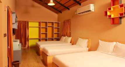 SELVAMATHI FARM RESORTS Room Type - Saffron Suite Room