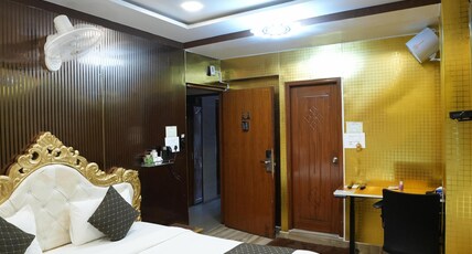 HOTEL CASTLE(K N GUPTA GROUP OF HOTELS) Room Type - Executive Deluxe