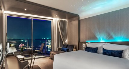 Grande Centre Point Space Pattaya Room Type - Space Premium