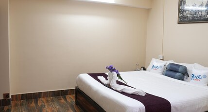 Sharthi Homestay and Lodging Room Type - Deluxe King Room
