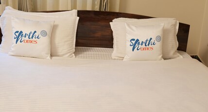 Sharthi Homestay and Lodging Room Type - Queen Bedded Room
