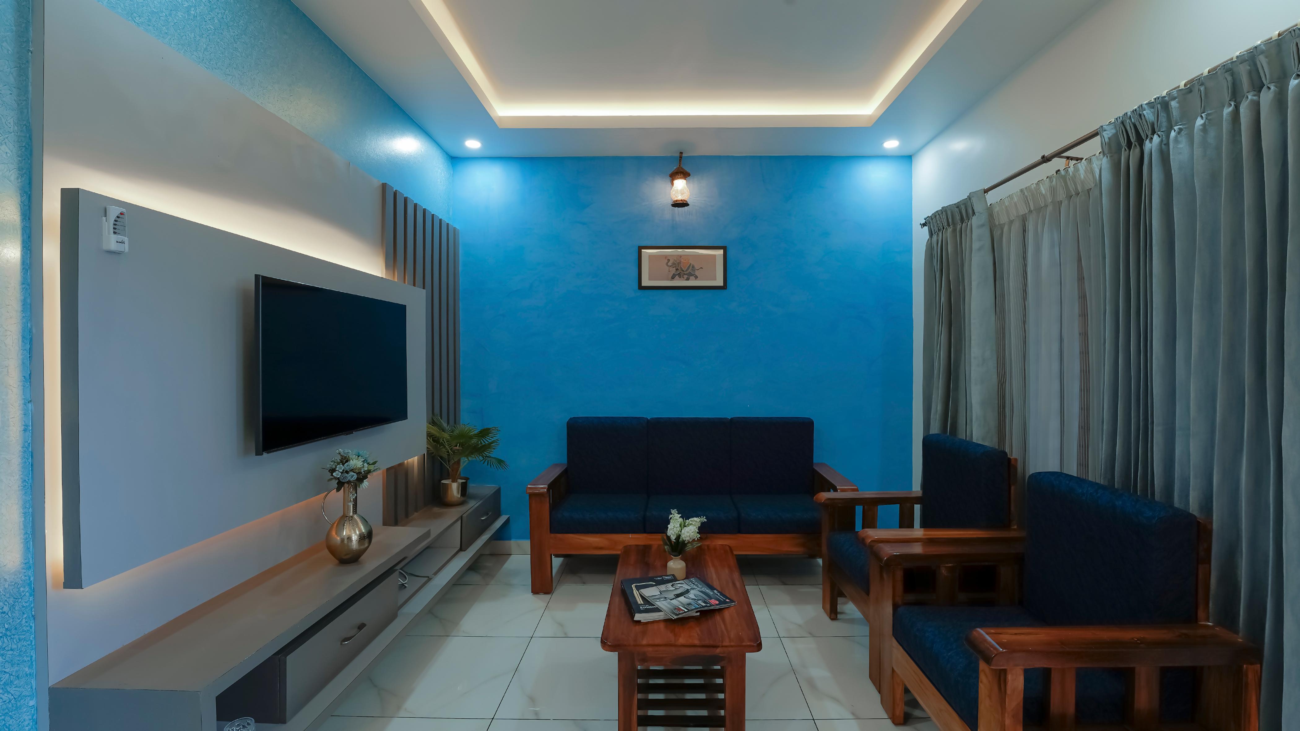 Royal Tusker Luxury Service Apartments - Tap to explore photos