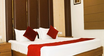 Hotel MK GRAND Room Type - Super Deluxe Room