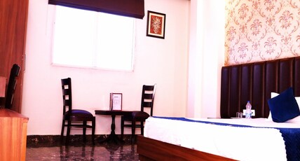 Hotel MK GRAND Room Type - DEAL OF THE DAY WITH FREE WIFI