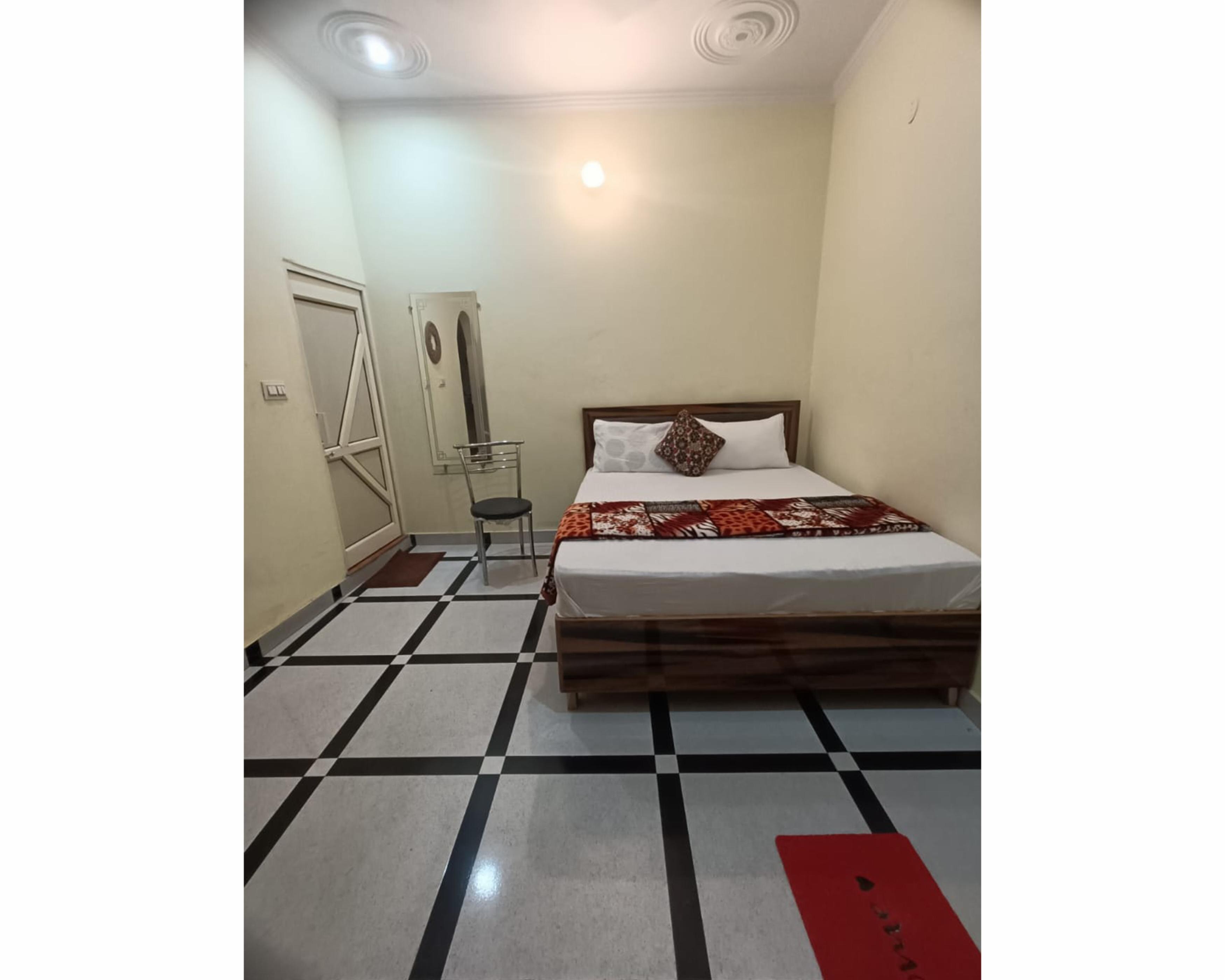 Hotel Chaaso By WB Inn - Tap to explore photos