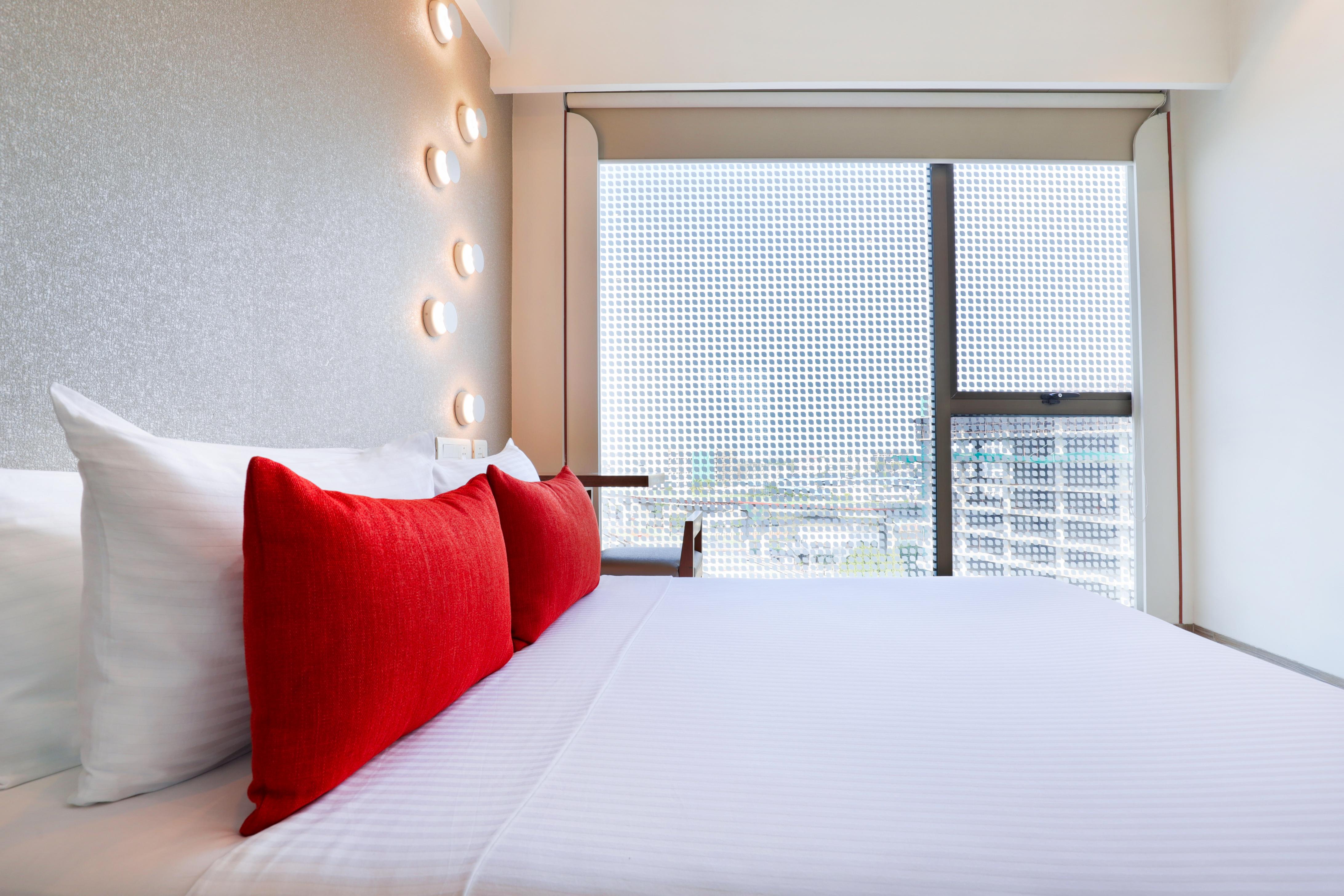 Lemon Tree Hotel, Kalina BKC, Mumbai - Tap to explore photos