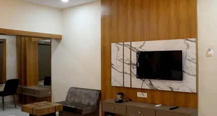HOTEL SURAMYA Room Type - DELUXE
