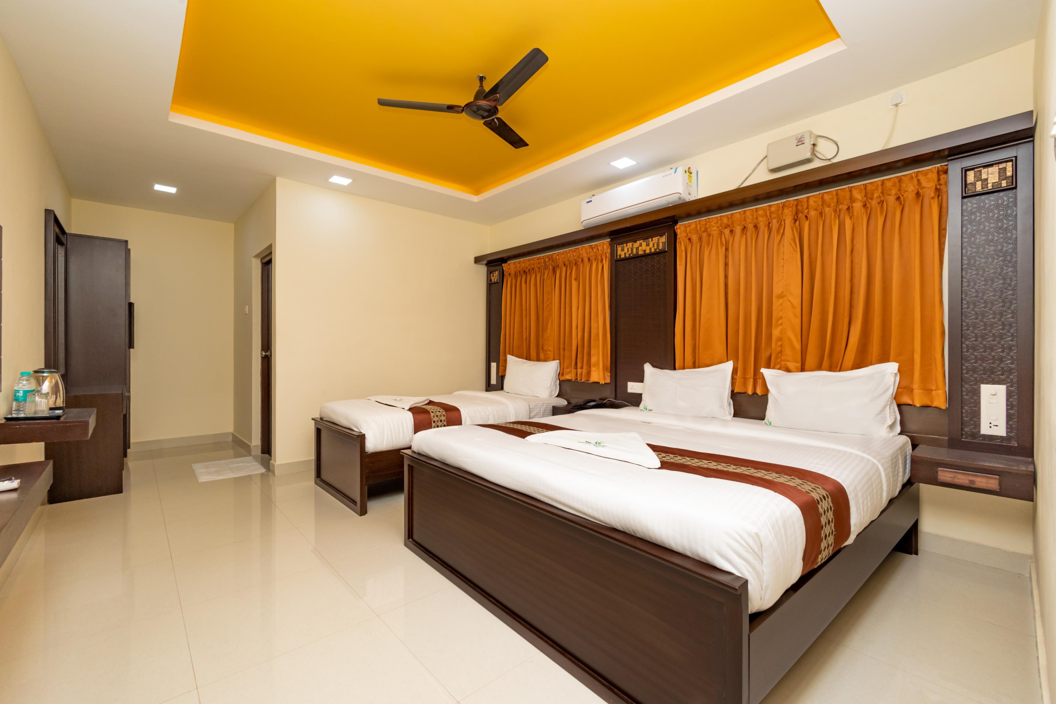 HOTEL RIFAYA Room Type - Family Suite Room 3 Pax
