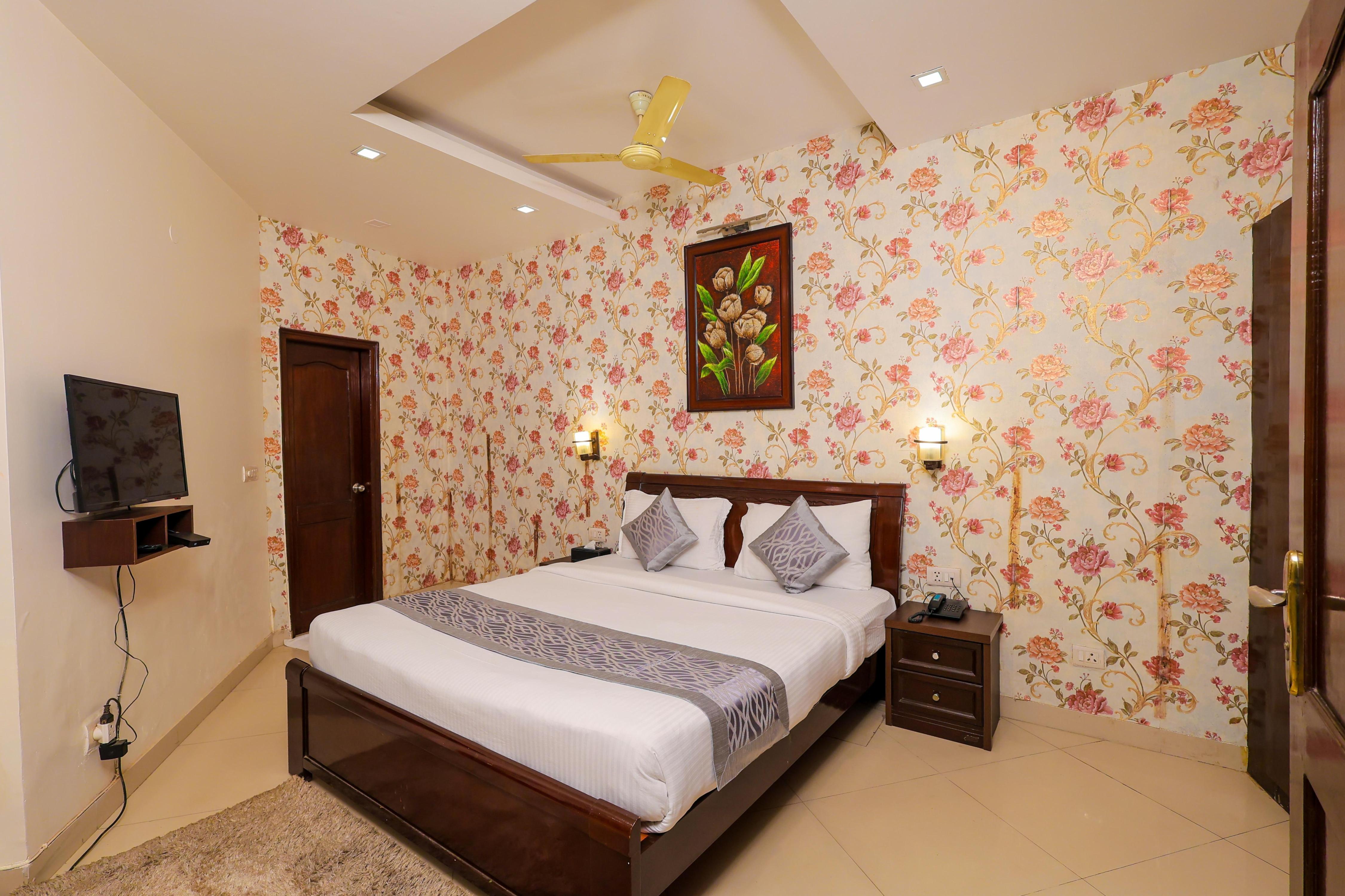 Nikko Blue - The Boutique Hotel - Tap to explore photos