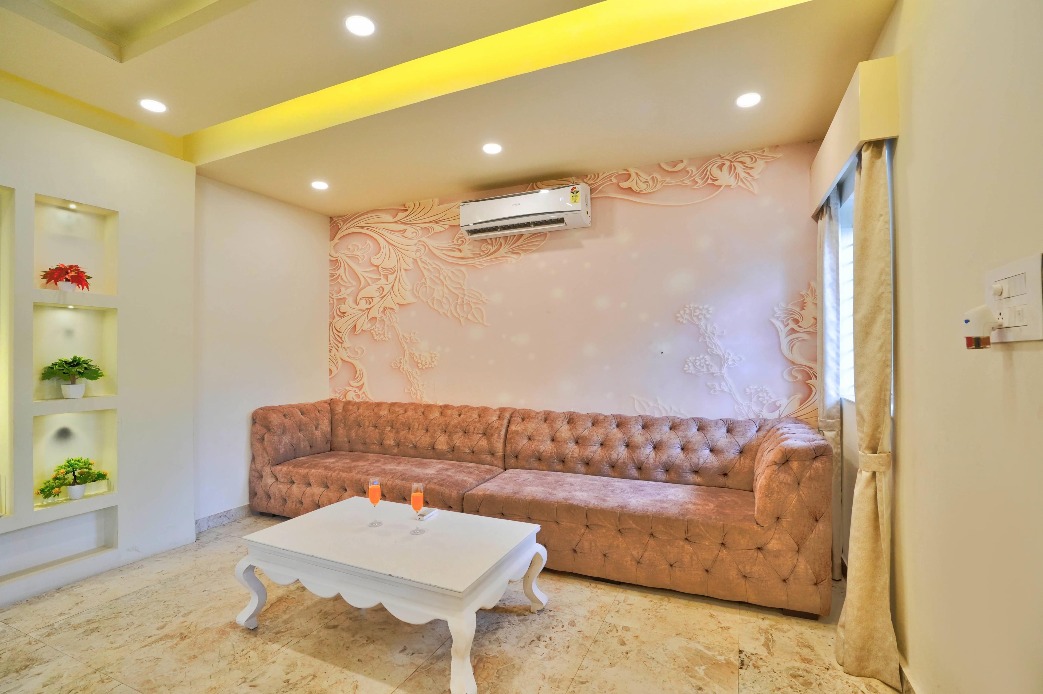 Localvibe - Aishwaryam 5BHK with private pool in North Goa - Tap to explore photos
