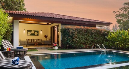 Denissons Beach Resort (Formerly Gamyam Retreat) Room Type - POOL VLLA