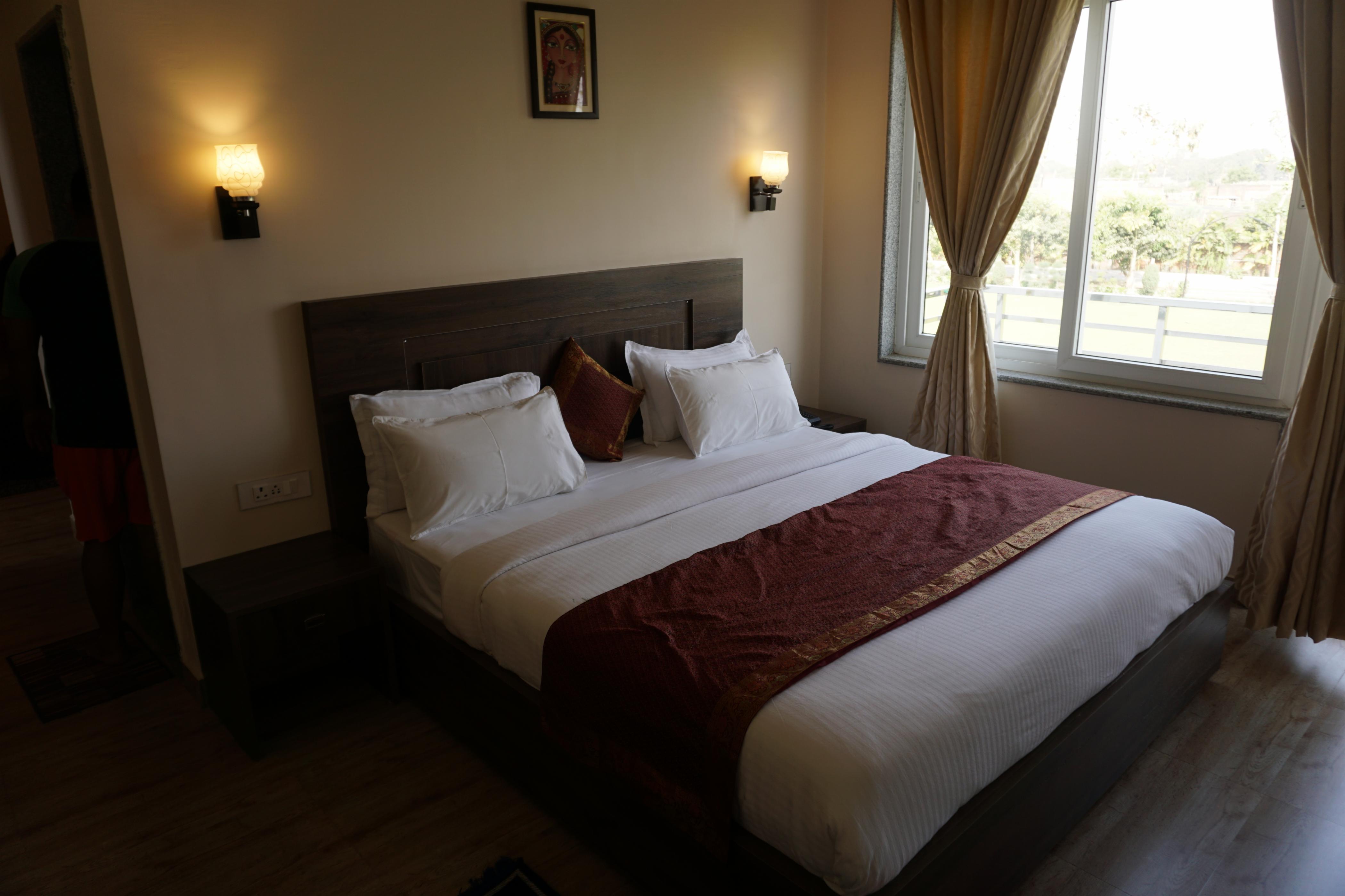Green Banaras Room Type - Deluxe Room