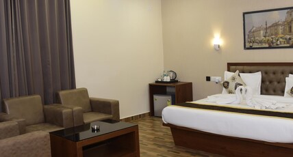 Samada Hotel & Banquet Room Type - EXECUTIVE ROOM 10 PERCENT DISCOUNT ON FOOD Samada Hotel & Banquet Room Type - EXECUTIVE ROOM 10 PERCENT DISCOUNT ON FOOD