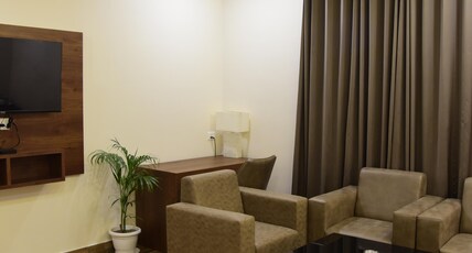 Samada Hotel & Banquet Room Type - DELUXE ROOM 10 PERCENT DISCOUNT ON FOOD