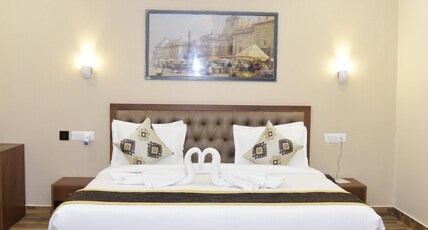 Samada Hotel & Banquet Room Type - DELUXE ROOM 10 PERCENT DISCOUNT ON FOOD Samada Hotel & Banquet Room Type - DELUXE ROOM 10 PERCENT DISCOUNT ON FOOD