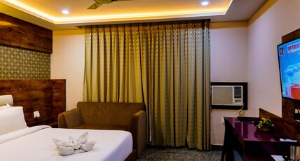 Koshal Hotel ,150 meters From Sea Beach Room Type - Deluxe Room with Balcony