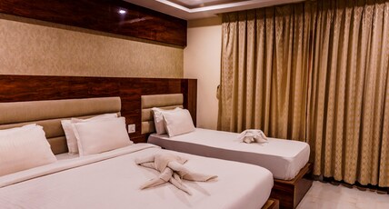 Koshal Hotel ,150 meters From Sea Beach Room Type - Super Deluxe Room with Balcony