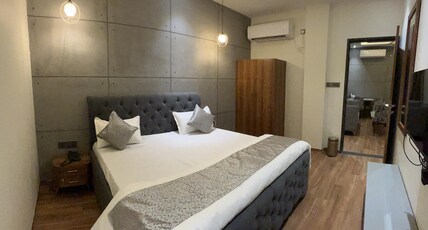 Hotel Lunar Stays Room Type - SUITE ROOM Hotel Lunar Stays Room Type - SUITE ROOM