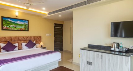 Zenith Hotels Hebbal Bangalore Room Type - luxury Room