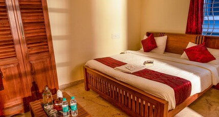 Bairava Bliss Inn Room Type - Double Room AC GF