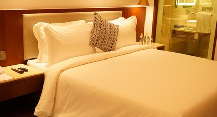 The Sara (Refinery Road Pachpadra) Room Type - Executive Room.