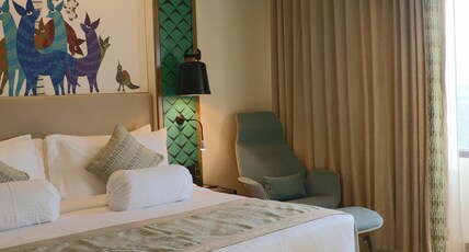 THE CRUZE PREMIUM BOUTIQUE HOTEL Room Type - Premium Room