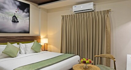 Click Hotel Biz, Bangalore Airport Room Type - Executive Room