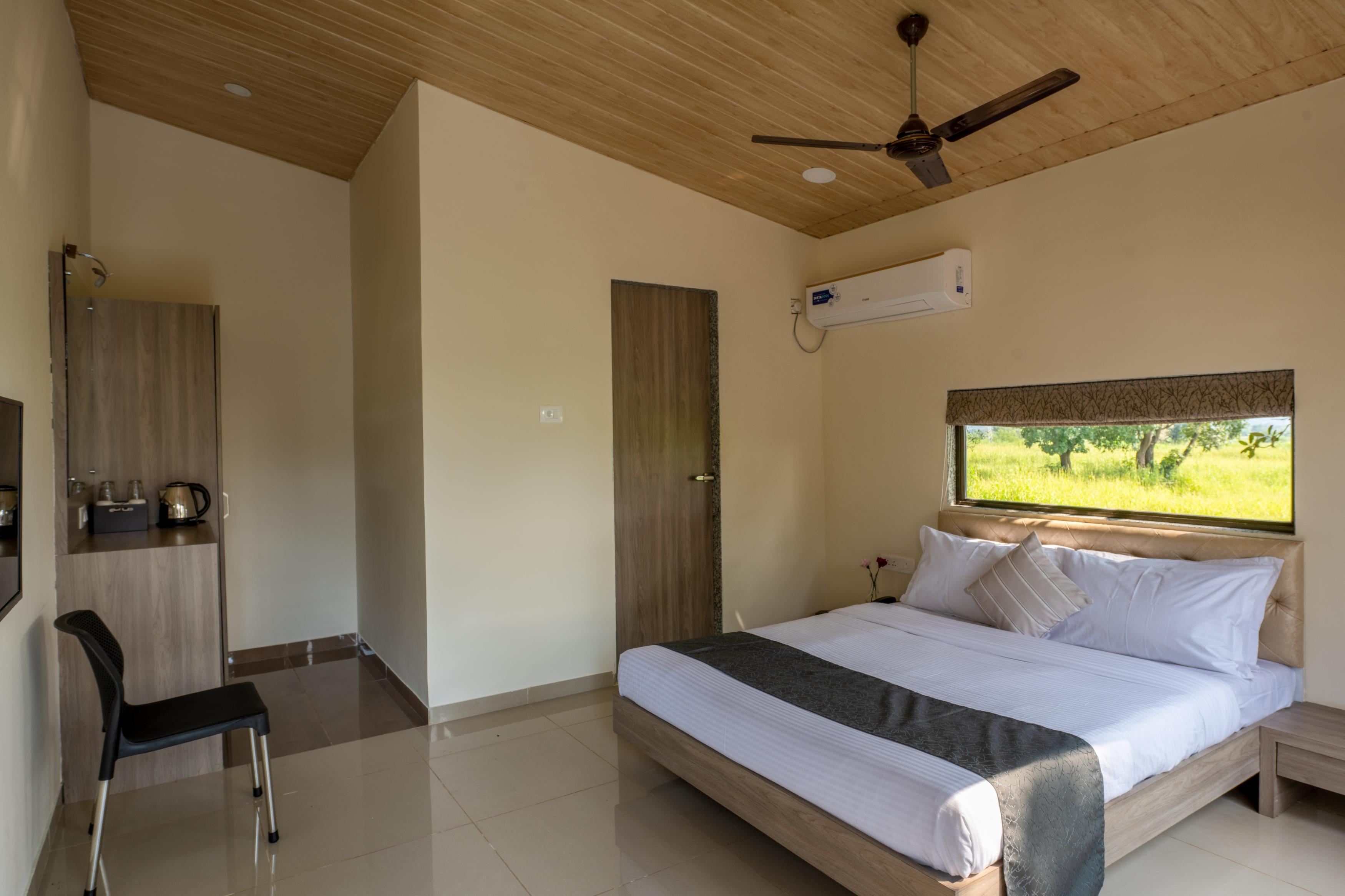 Hill Rock Resort & Villas - Tap to explore photos