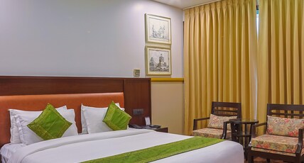 Amber Inn by Orion Hotels Room Type - Premium Double or Twin Room Amber Inn by Orion Hotels Room Type - Premium Double or Twin Room