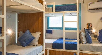 Shalom Backpackers Anjuna Goa Room Type - Bed in 9 Bed Mixed Dormitory