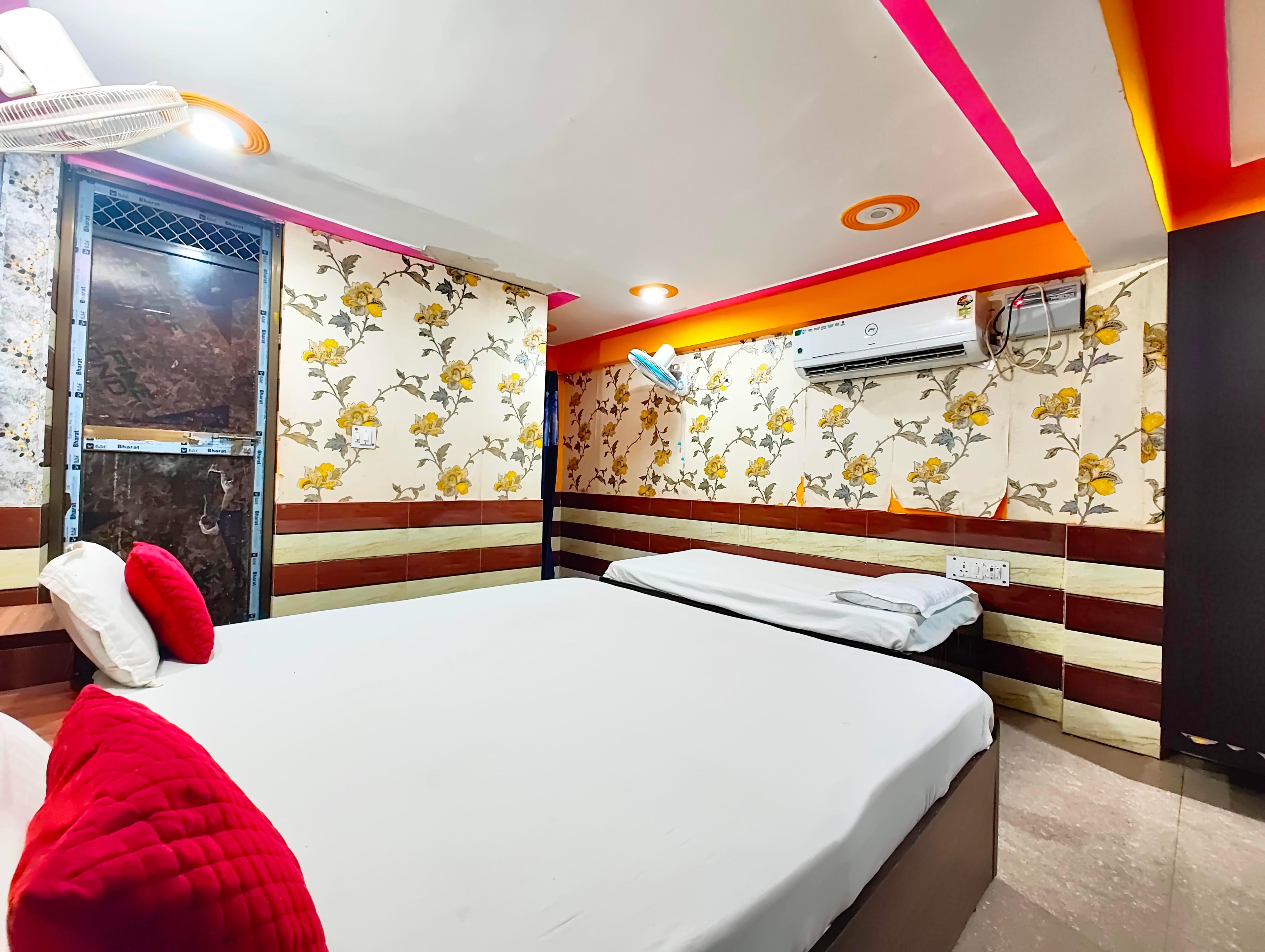 Raghunandan Guest House - Tap to explore photos