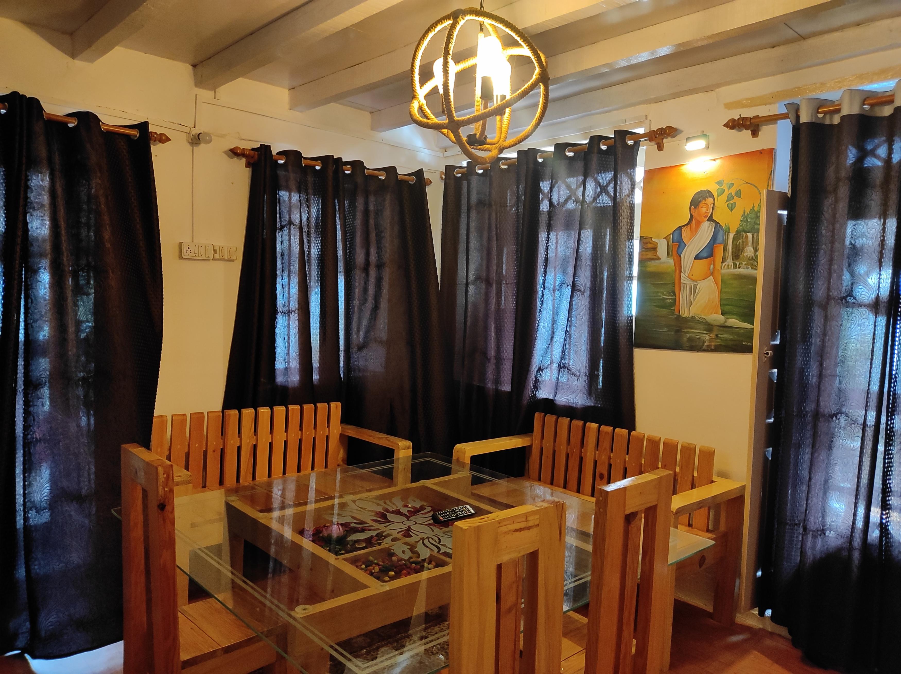 Gable Cottage - A Prefect Peaceful Place To Stay - Tap to explore photos