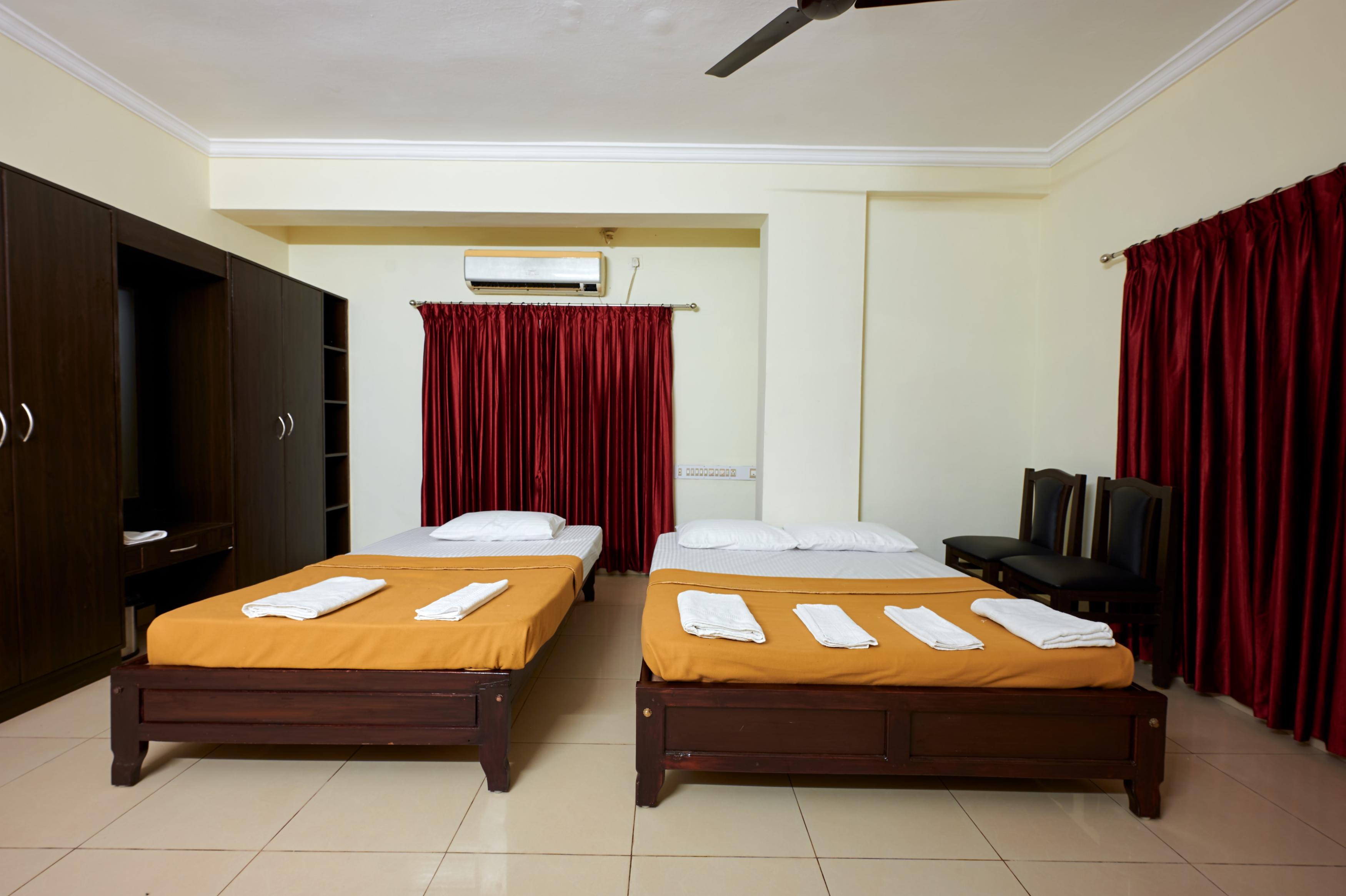 Hotel Dasharath Room Type - Family AC