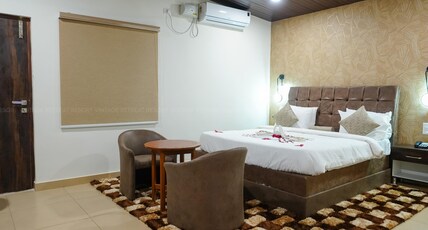 Vintage Retreat Resort Room Type - Vintage Villa