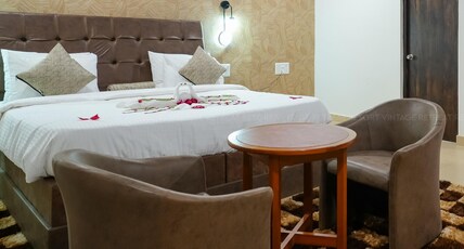 Vintage Retreat Resort Room Type - Suite Villa