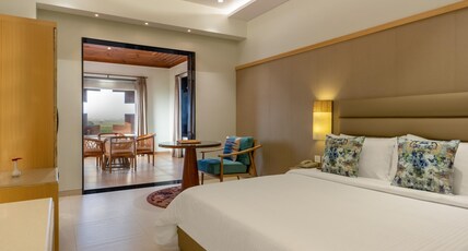 Shyama Sarovar Portico Room Type - Executive room - 1 Double Bed