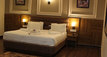 Flamingo Club & Resort (Just 3 km away from Una-Diu Checkpost) Room Type - Suite Room Flamingo Club & Resort (Just 3 km away from Una-Diu Checkpost) Room Type - Suite Room