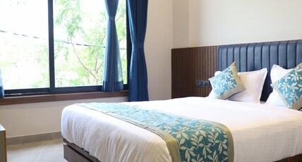 HOTEL ANANTA INN Room Type - Deluxe Room