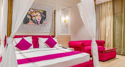Greenwood Villa Room Type - Couple Suite Room