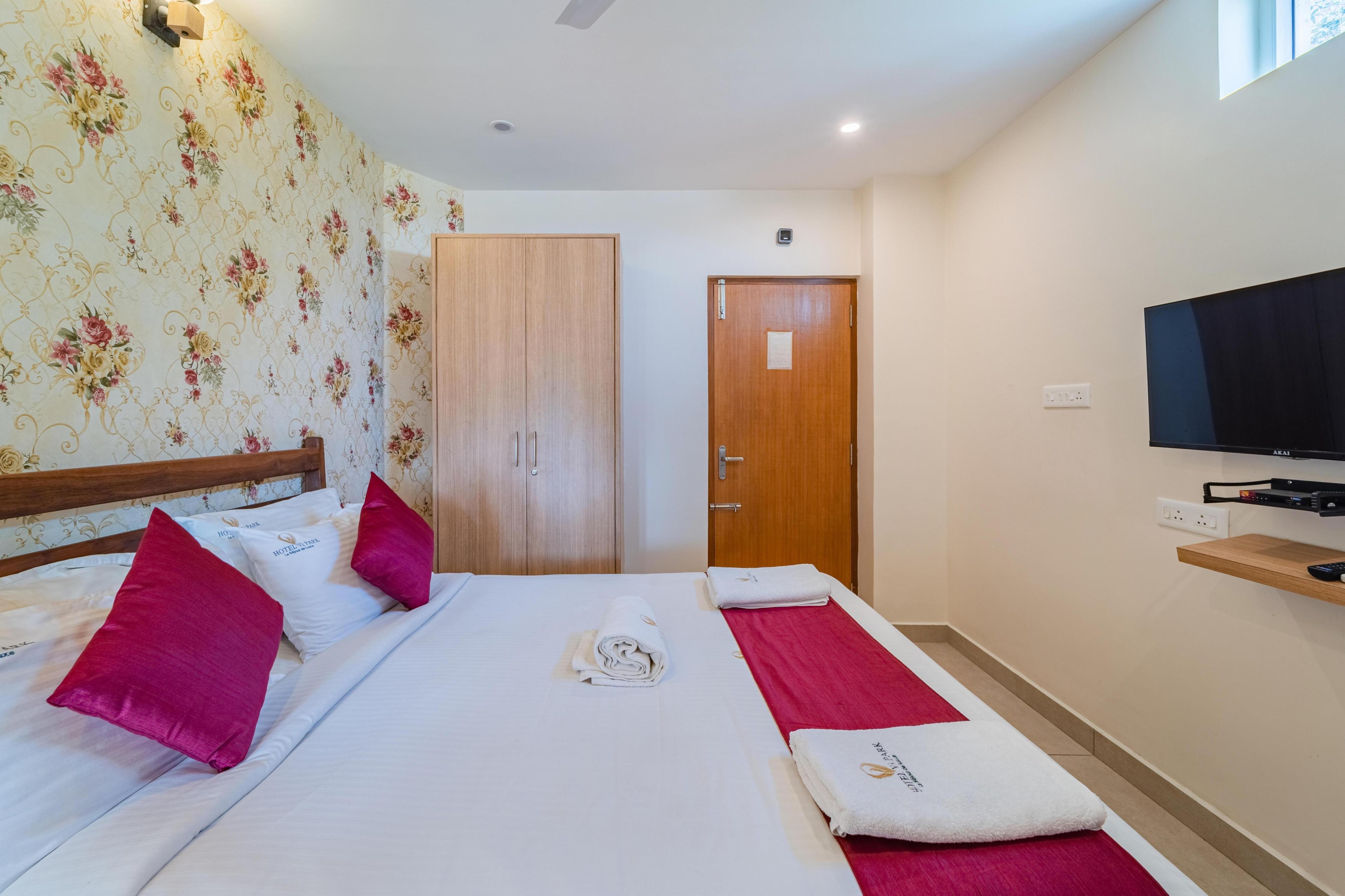 SGN Hotels Pondicherry - Tap to explore photos