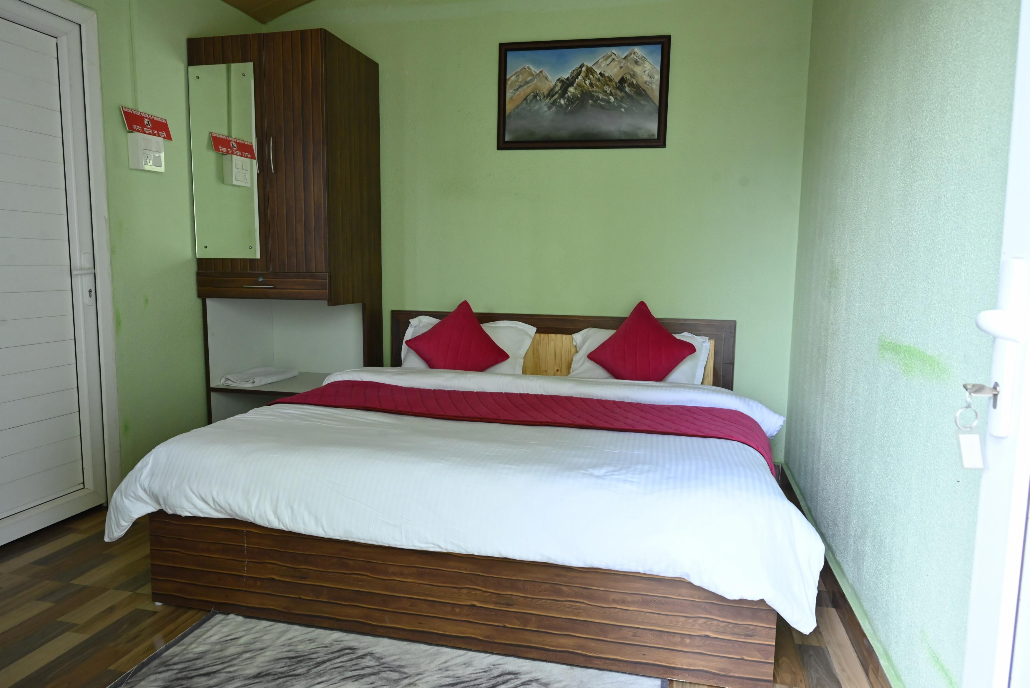 Upvan Guest House | Hill & Valley Views Room Type - Mountain view family suite
