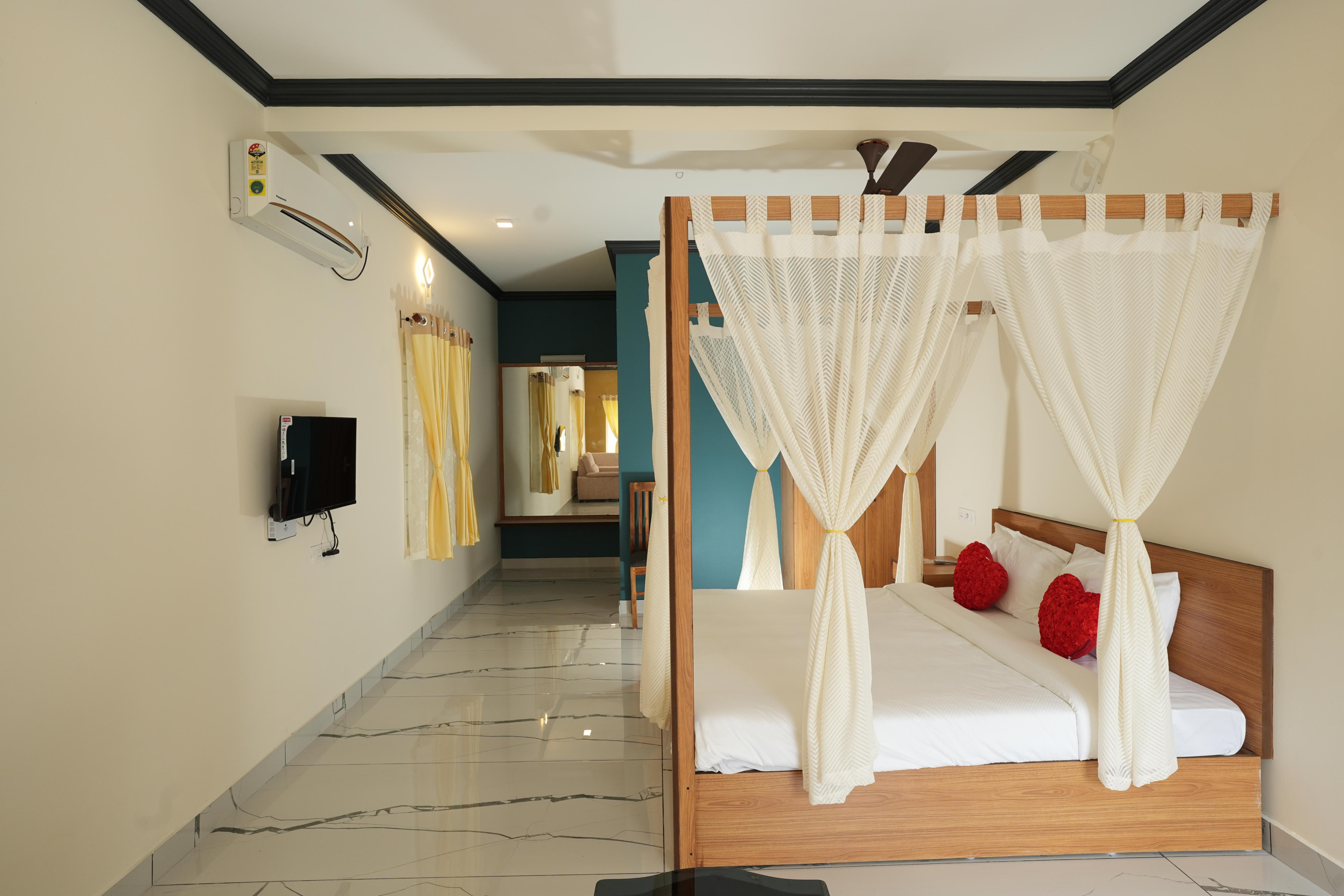 Lakeway Resorts Room Type - Premium AC Cottage Room