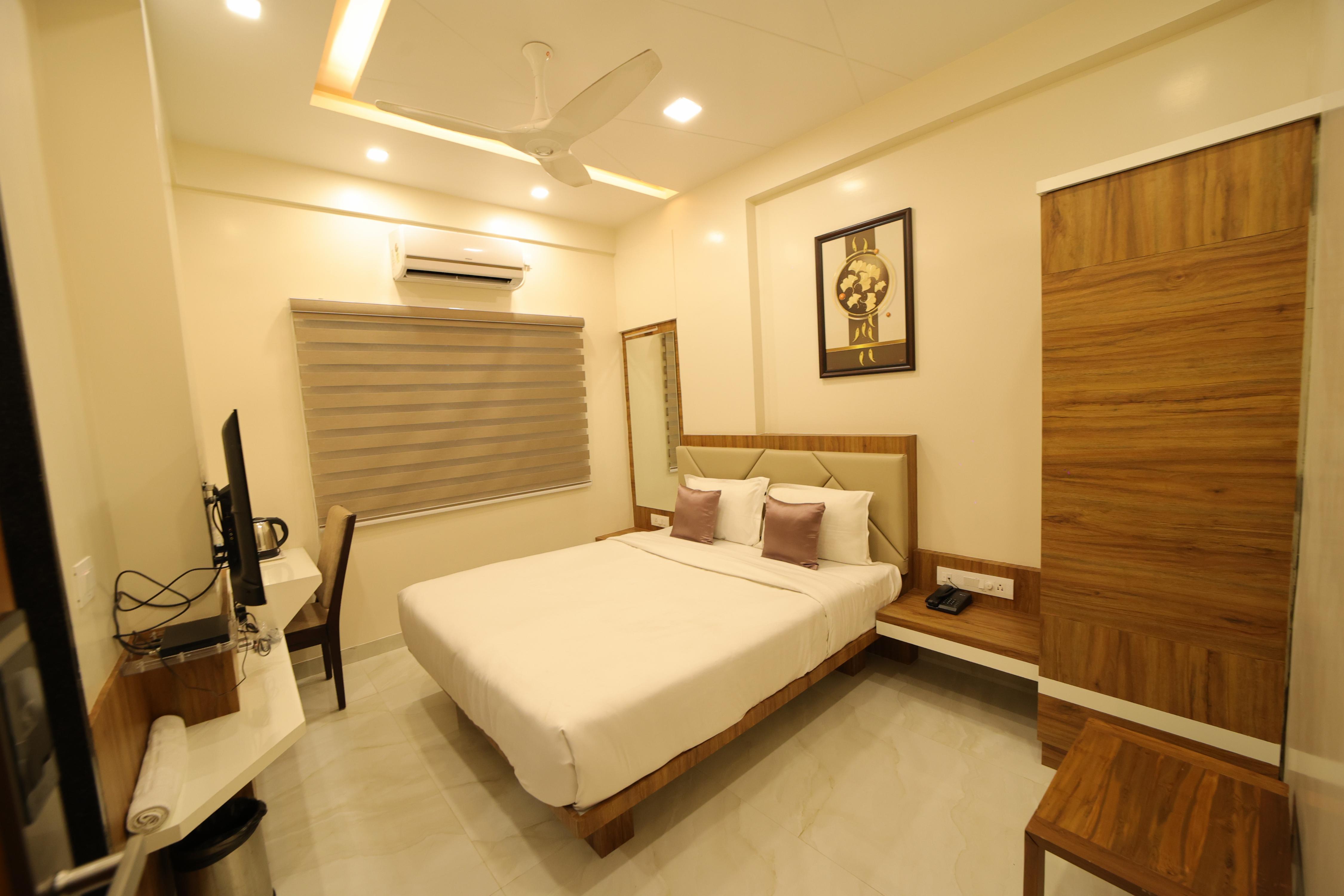 Hotel sagittarius Room Type - Deluxe AC Room