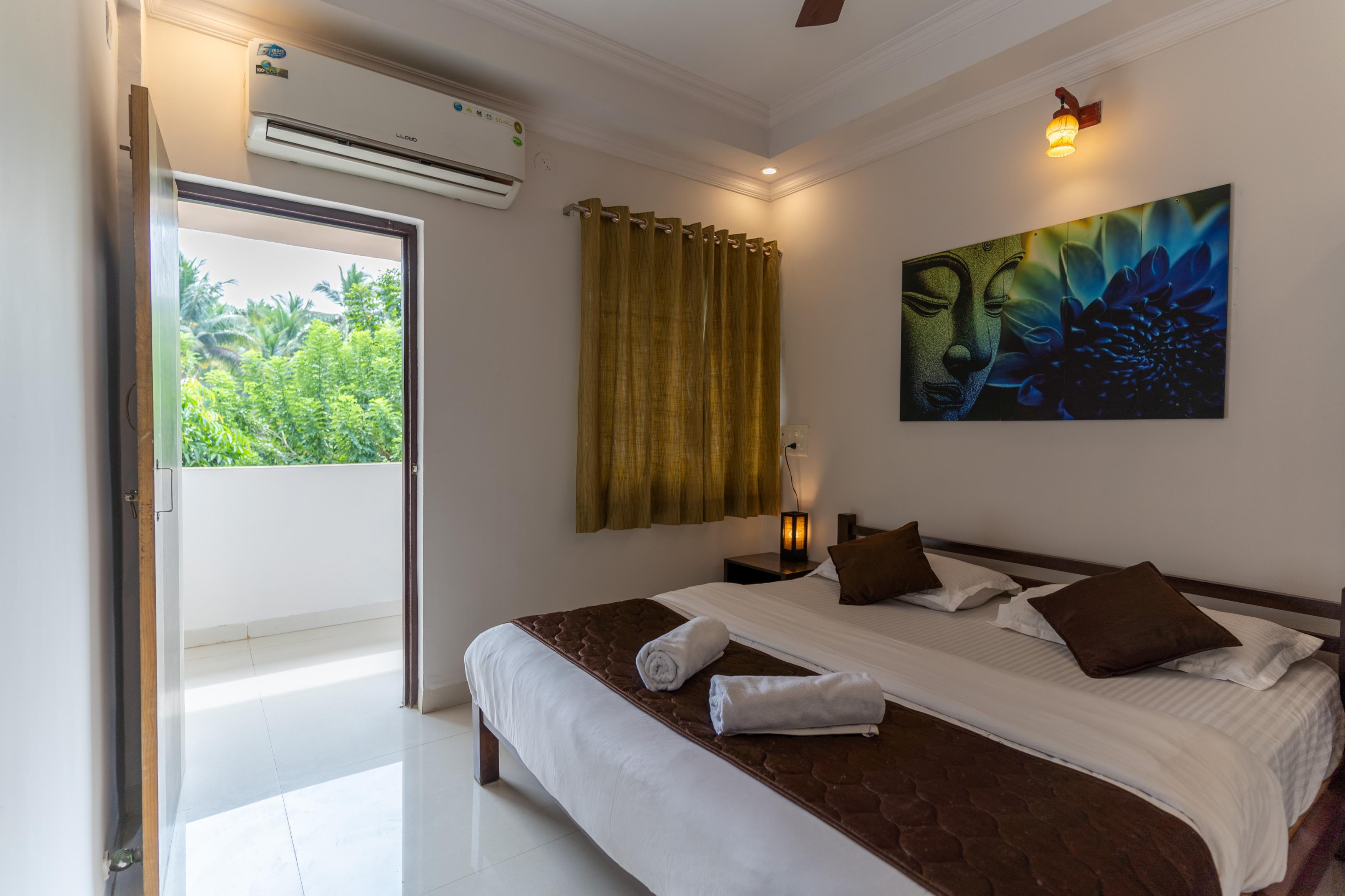 La Pristine Service Apartments - Tap to explore photos