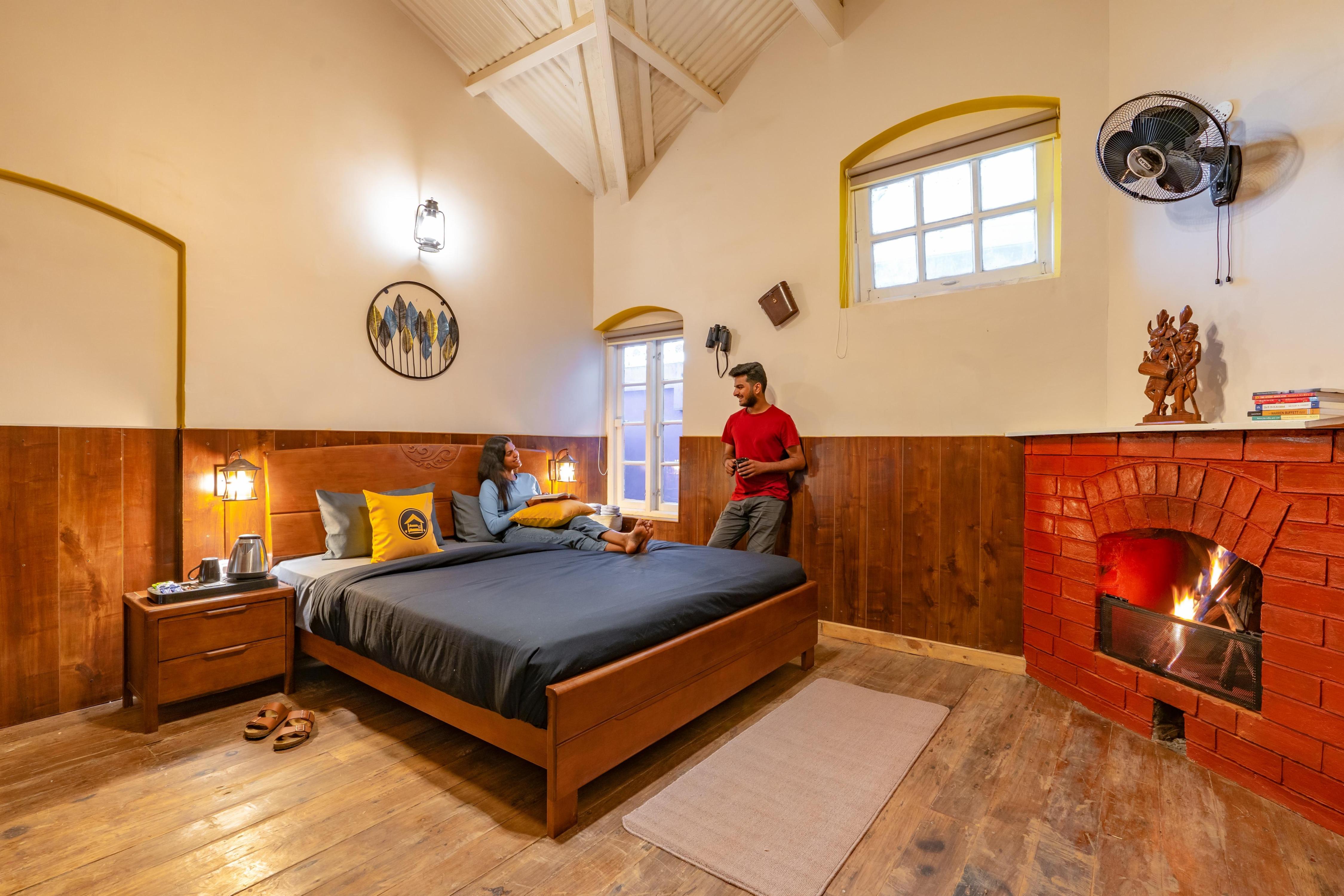 The Hosteller Ooty Room Type - Superior Double Room