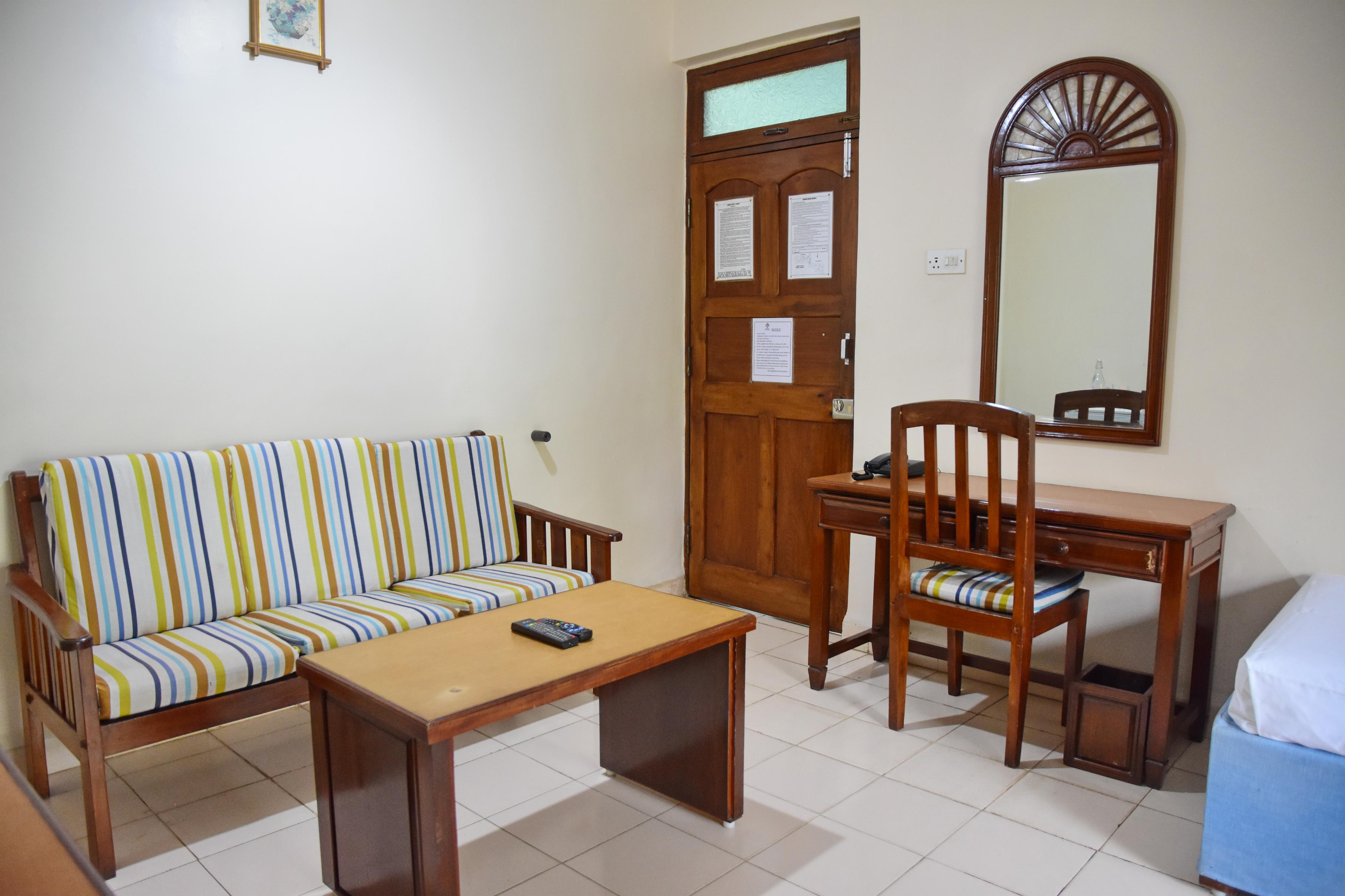 Casa Castalia - One Room/hall pool view, Calangute - Tap to explore photos