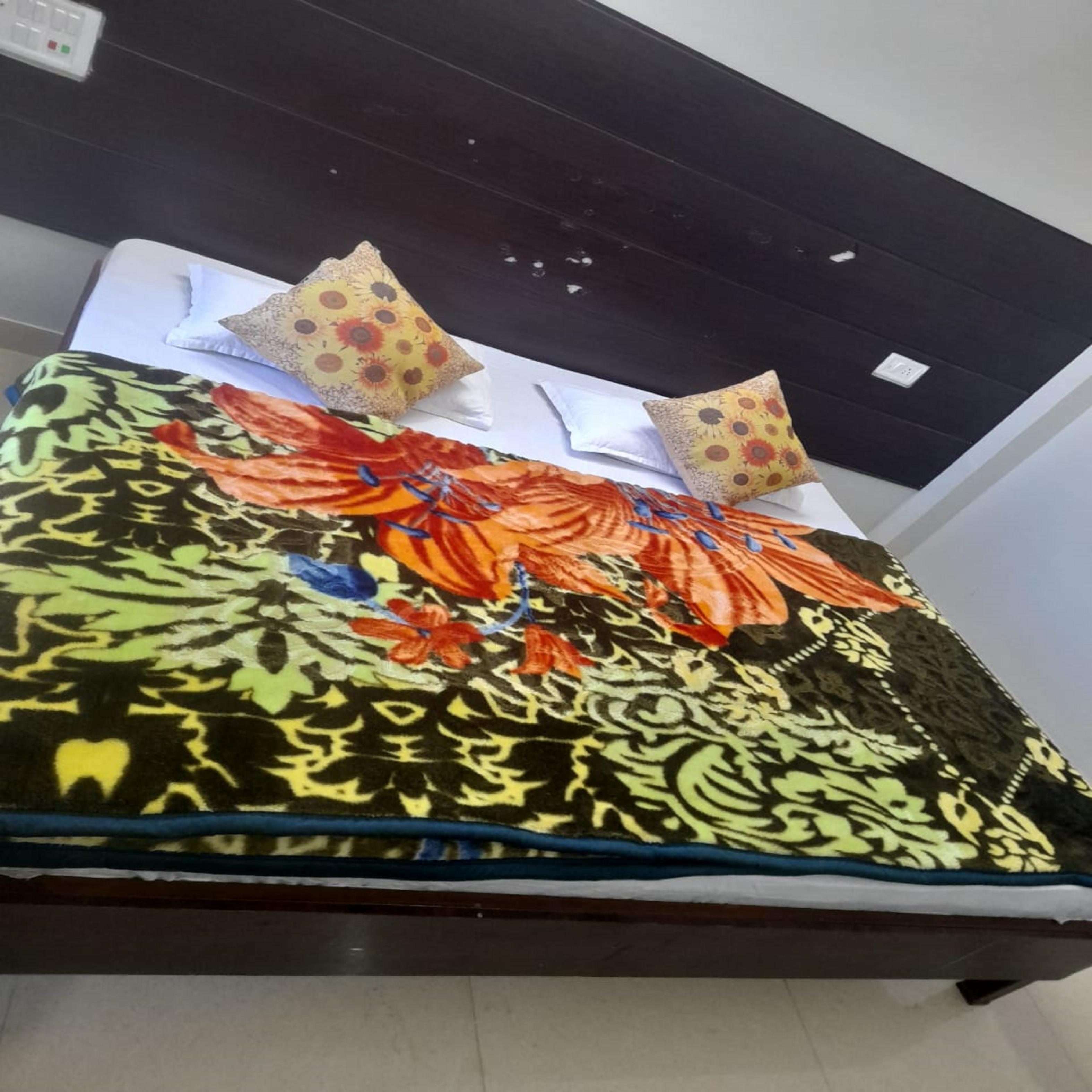 Shree Deep Hotel - Tap to explore photos