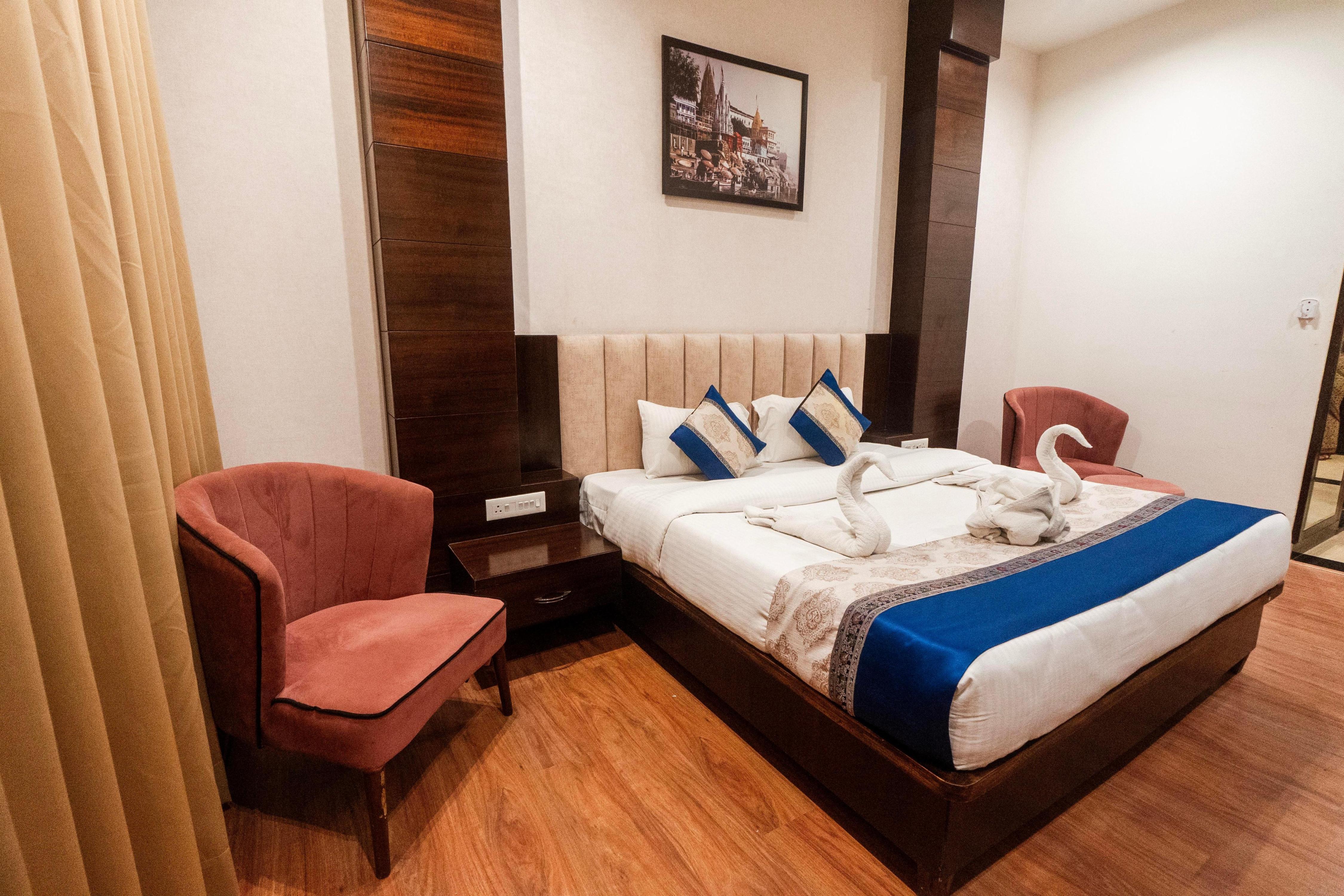 Hotel Dharohar Room Type - Luxury Room